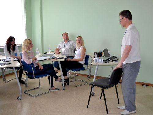 Специалисты «УПЭК-Трейдинг» повышают квалификацию Специалисты «УПЭК-Трейдинг» повышают квалификацию